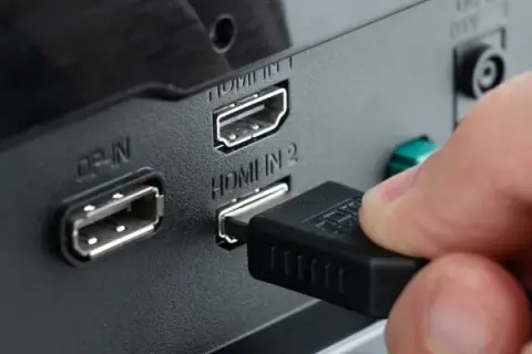 Jak podłączyć dwa monitory do komputera z jednym HDMI – proste rozwiązania bez problemów