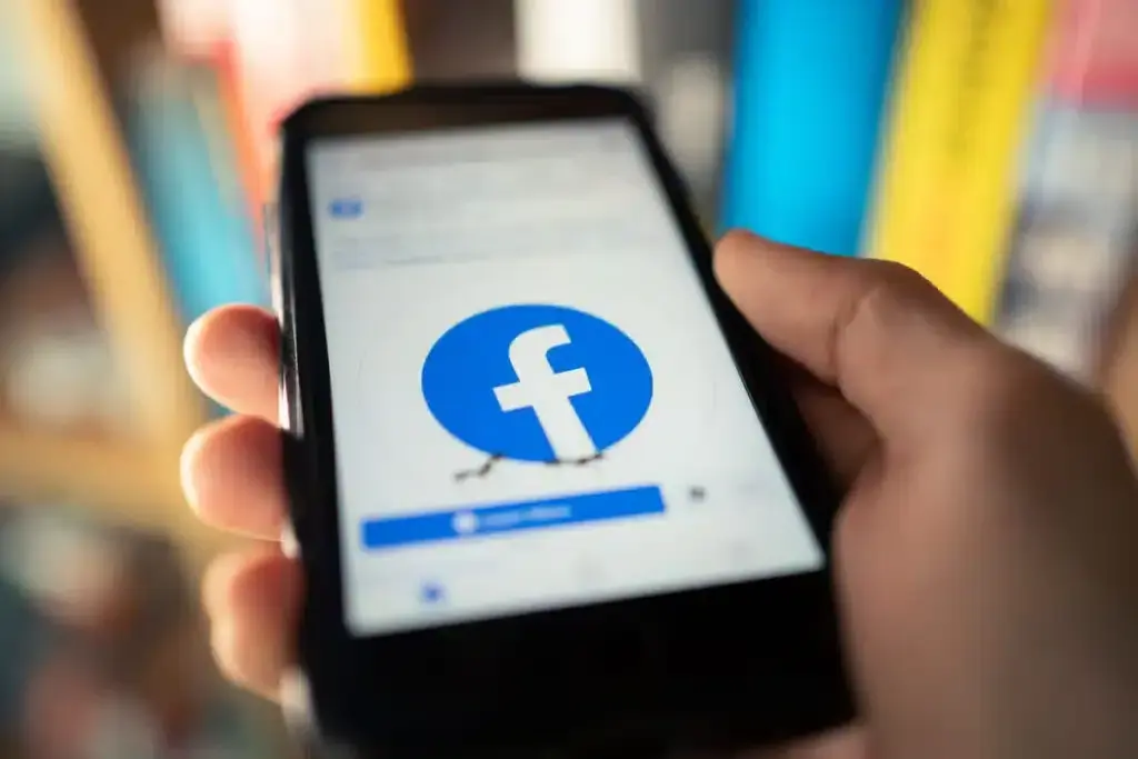 Jak usunąć fanpage na Facebooku i uniknąć nieodwracalnych skutków