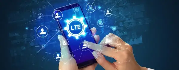 Jak działa internet mobilny? Proste wyjaśnienie technologii i przesyłania danych